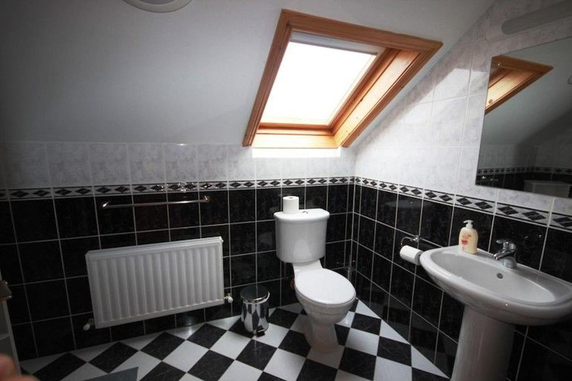 Pooreen House Inverin Eksteriør bilde